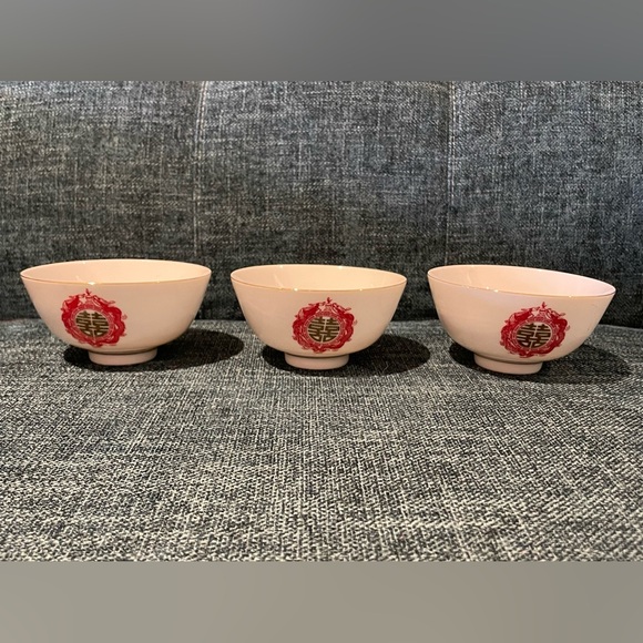 Set Of 3 Vintage Red Dragon Chinese Porcelain Rice/Soup Bowls - Picture 2 of 6